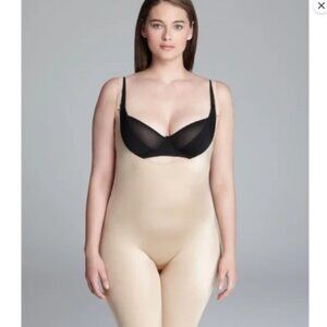 Spanx Slimplicity Open Bust Mid Thigh Bodysuit Shapewear Satin Nude Curvy Size L